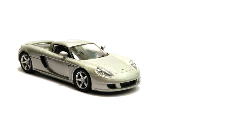 Illustration for article titled LaLD Car Week - Teutonic Tuesday: Porsche Carrera GT